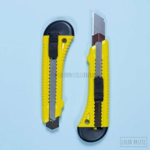 Trincheta 18 mm con guía metálica OLAMI